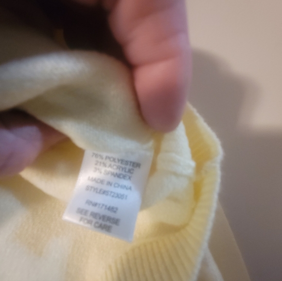 2 Cardigans - Picture 2 of 4